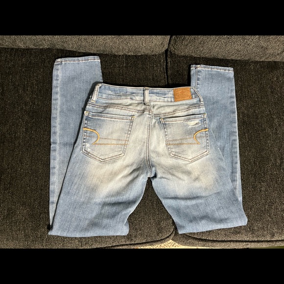AEO jegging light wash jeans, 00short - Picture 2 of 3